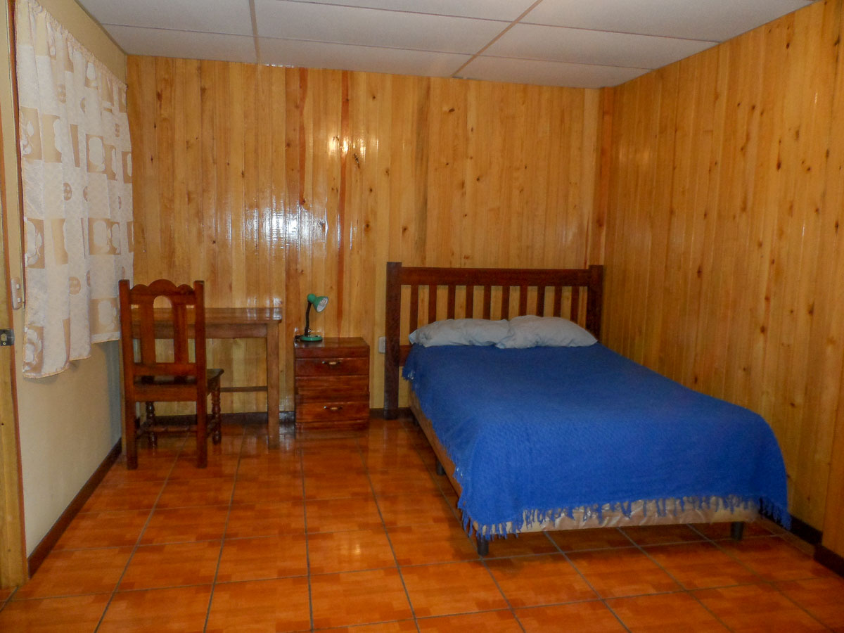 8H-Bedroom-2