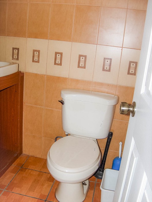 Baño, apartamento 2A, Quetzaltenango.