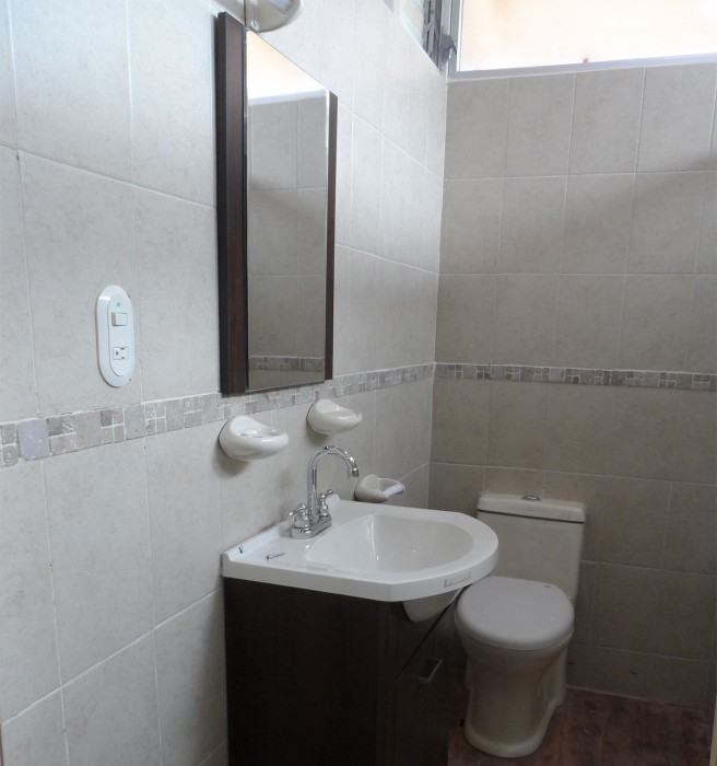 Baño, apartamento 10, Quetzaltenango.