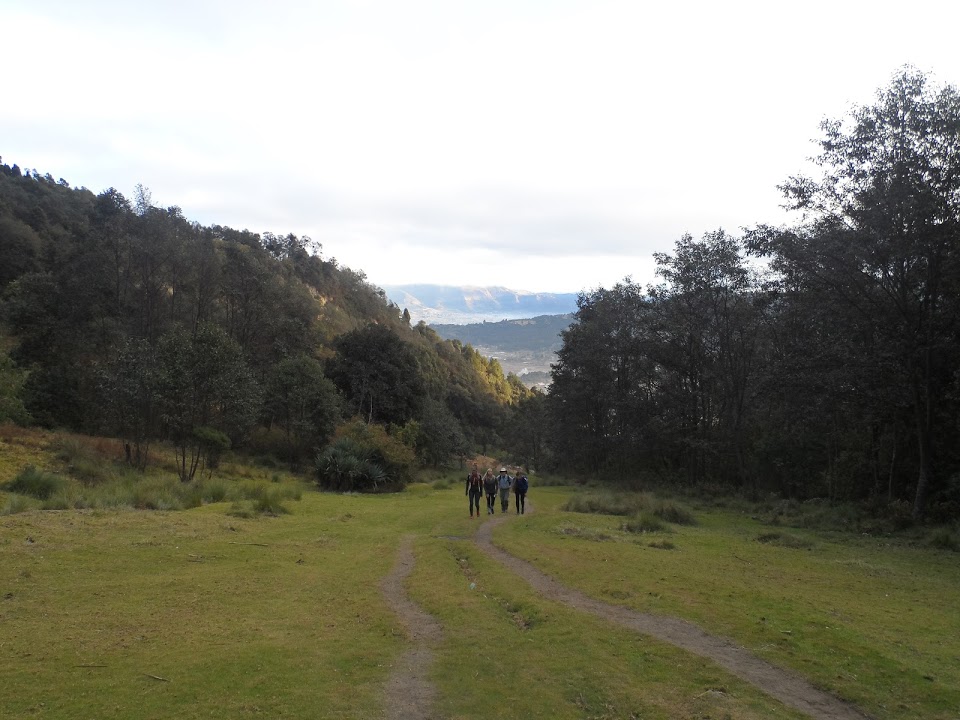 hike-volcanoes-guatemala