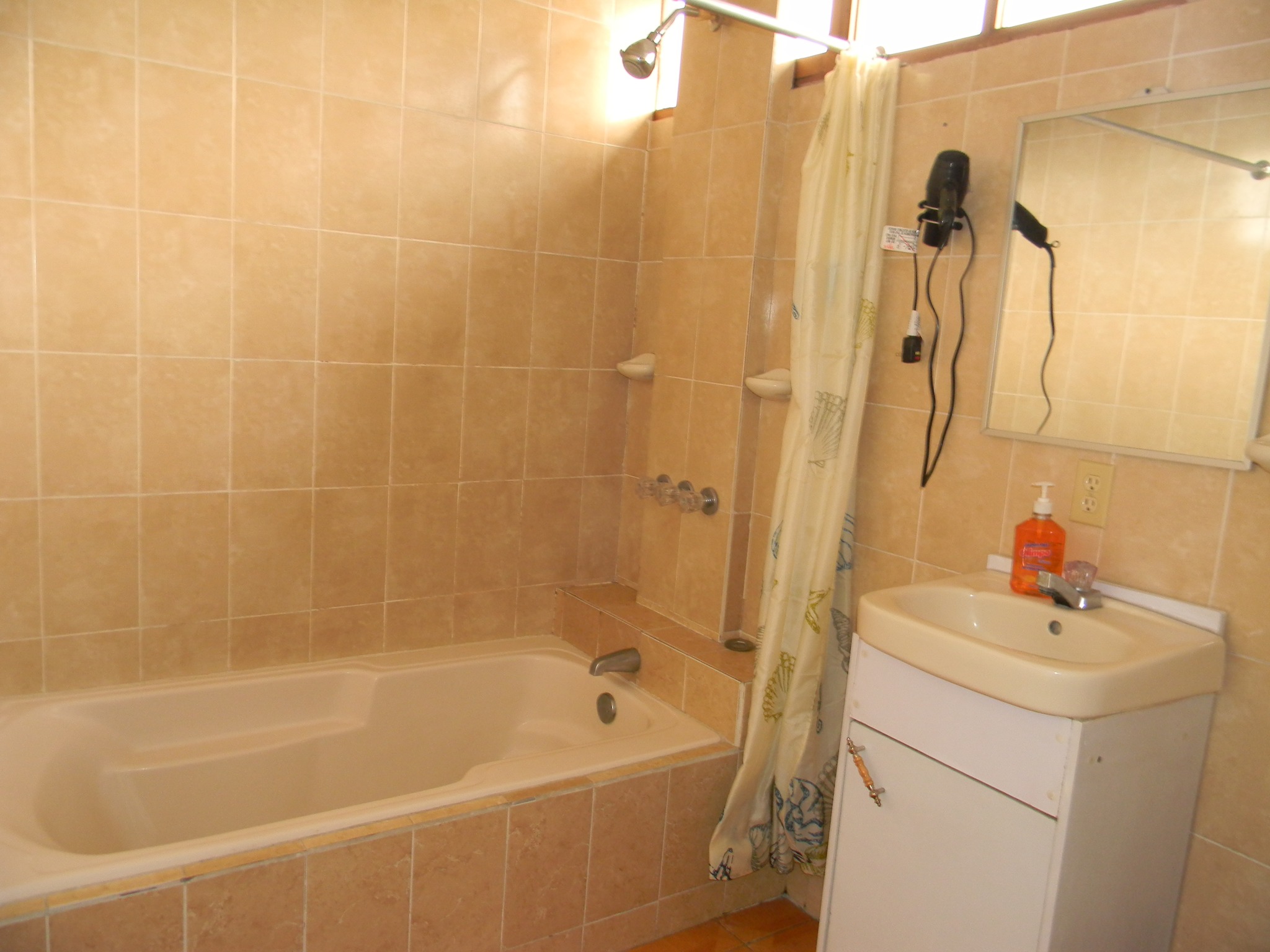 bath-apartment-quetzaltenango4