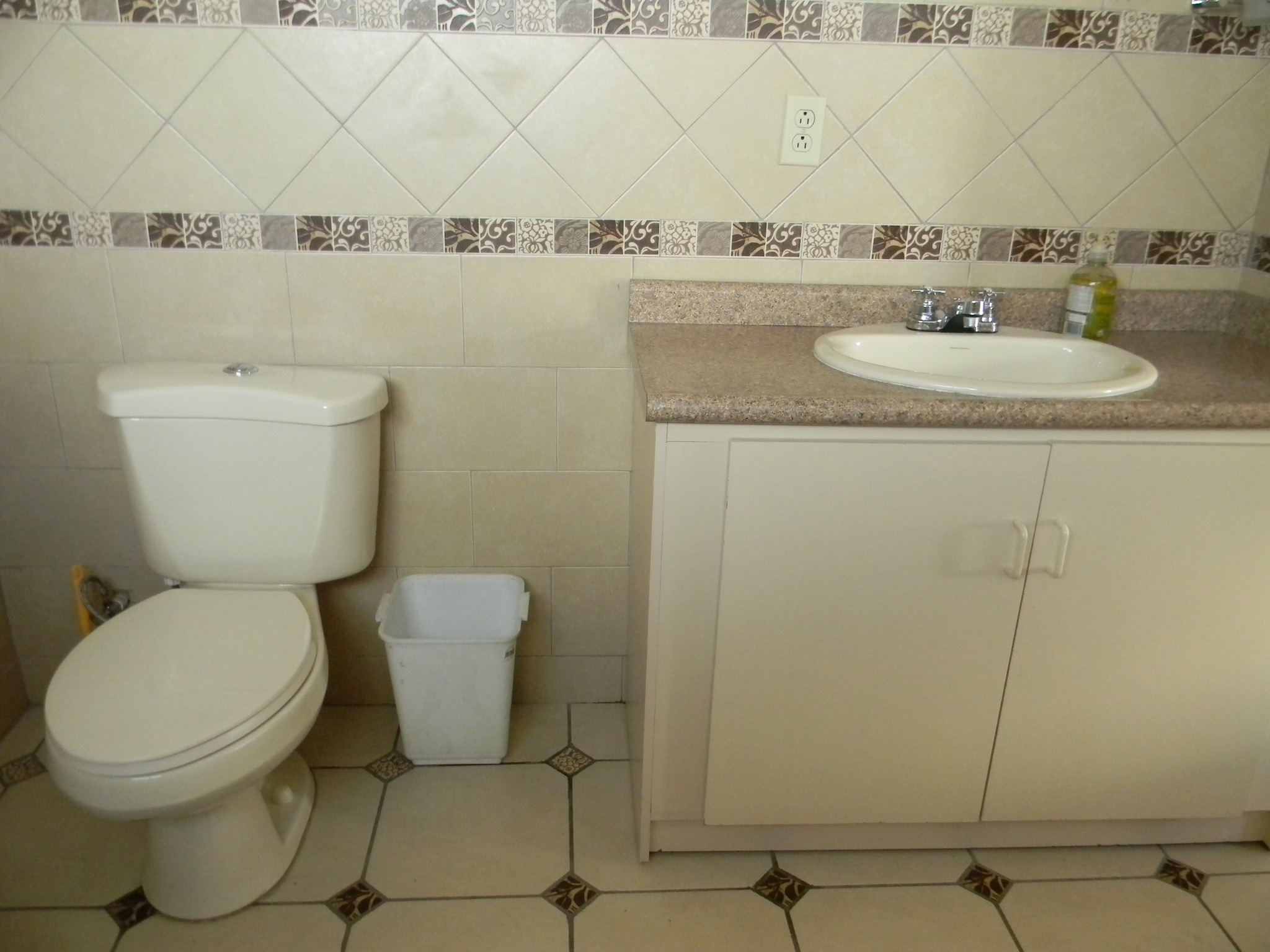 bathroom-apartment1A-Quetzaltenango