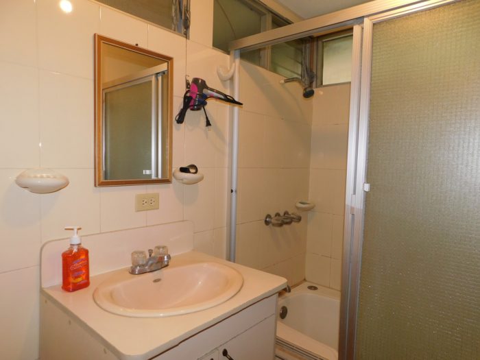 Bañera apartamento 9H