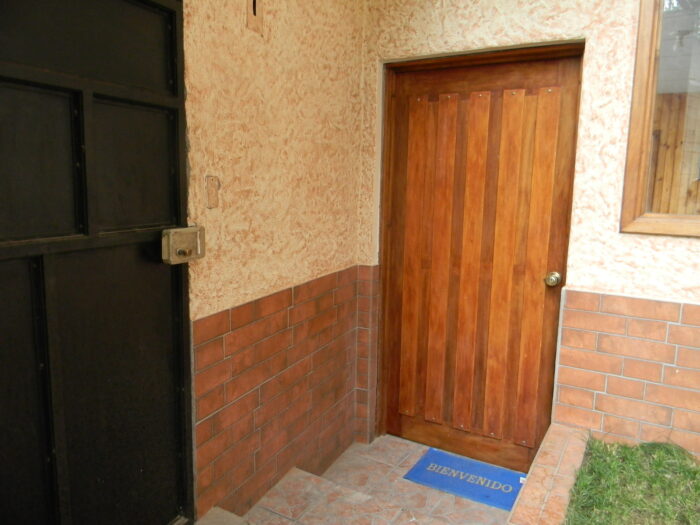 Entrada principal apartamento 3