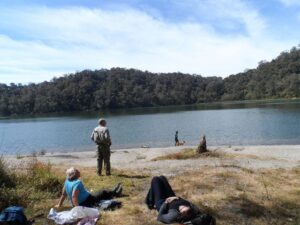 Estudiantes de Casa Xelajú en la Laguna de Chicabal, Quetzaltenango, Guatemala Accelerated spanish in Quetzaltenango Guatemala