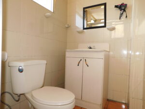 Baño privado, apartamento 8H